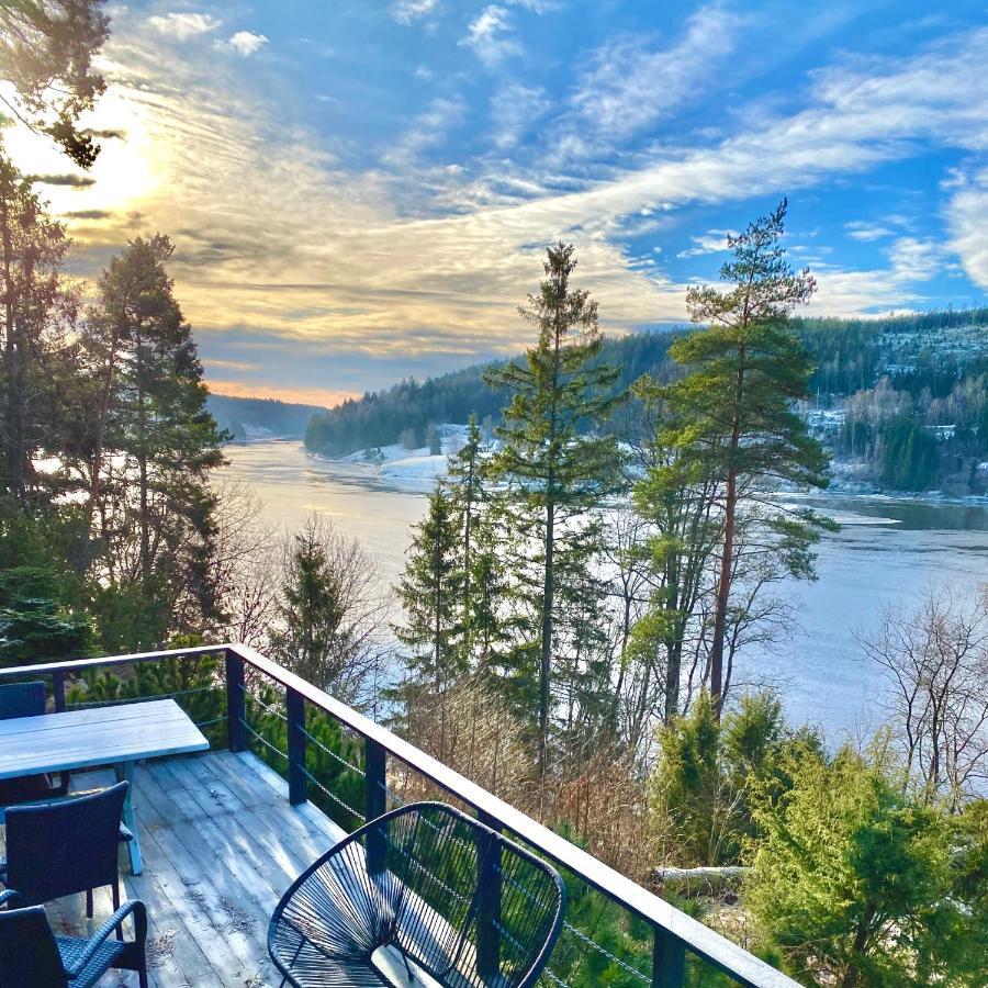 Holiday home Kunstnerhytte Med Panoramautsikt Pa Furuholmen