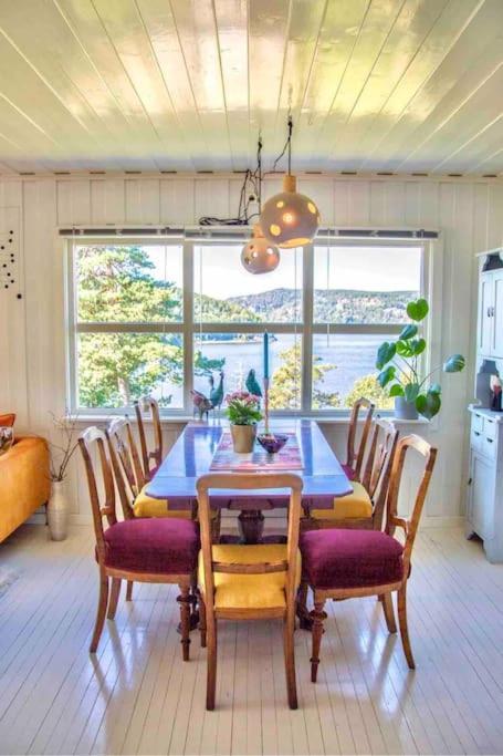 Kunstnerhytte Med Panoramautsikt Pa Furuholmen Holiday home *